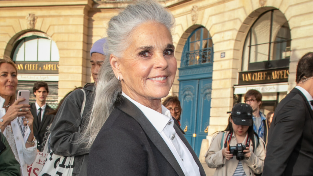 “Love Story” and “The Getaway” star Ali MacGraw showed her ageless look at 84 after sharing her fears about turning 80.
